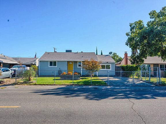 2nd image of 3720 A St