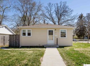 4667 Redick Ave, Omaha, NE 68152