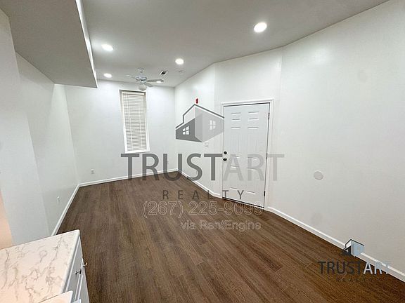 4th image of 910 N 41st St Floor 1