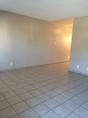 3rd image of 9318 Artesia Blvd APT 1