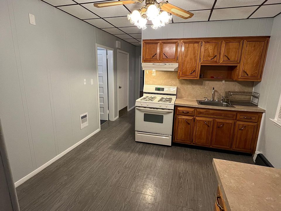 1st image of 145 Castleton Ave #1