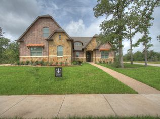 5200 Kinloch Dr, College Station, TX 77845
