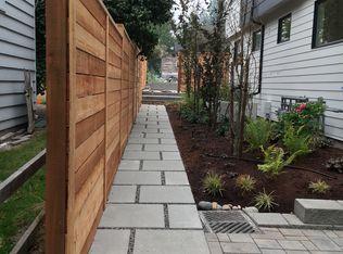 10710B Greenwood Ave N, Seattle, WA 98133