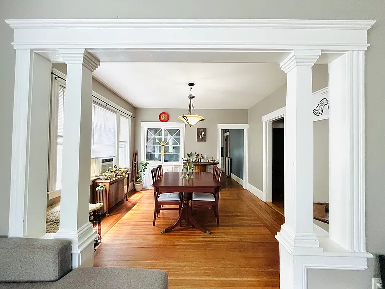 162-164 Anthony St #1 — Photo 13