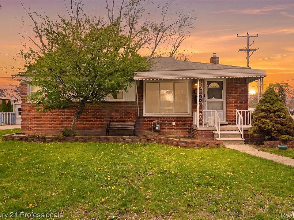 1st image of 29824 Hathaway St