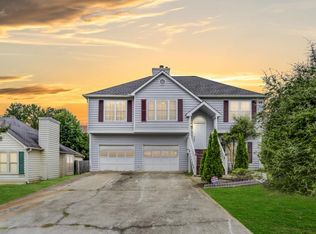 4228 Morning Dew Dr, Powder Springs, GA 30127