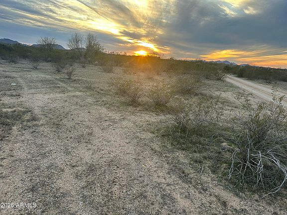 4th image of 00 W Ocotillo Road #4