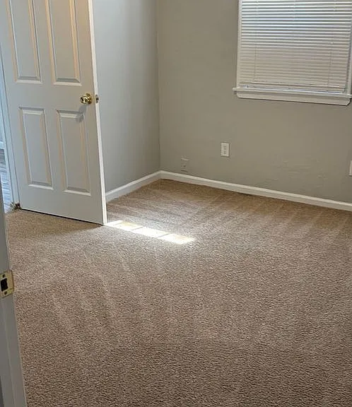 442 Jacklyn Ave — Photo 5
