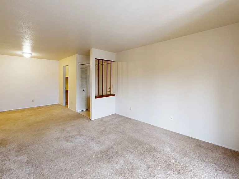 Trappers Cove Apartments — Photo 82