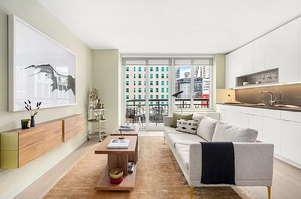 Rented by Greystar | media 15