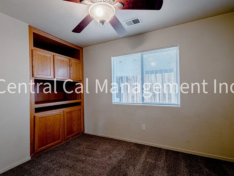 4000 Mariana Way — Photo 9