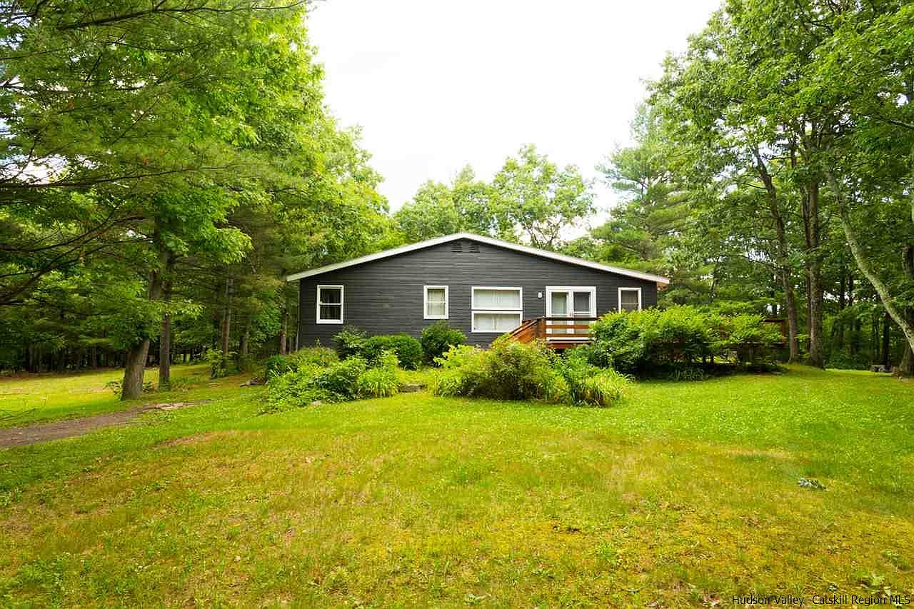 570 Manorville Rd, Saugerties, NY 12477 Zillow
