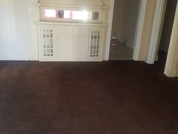 2nd image of 336 W 50th St