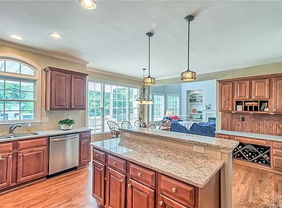 3rd image of 3066 Marblebrook Dr