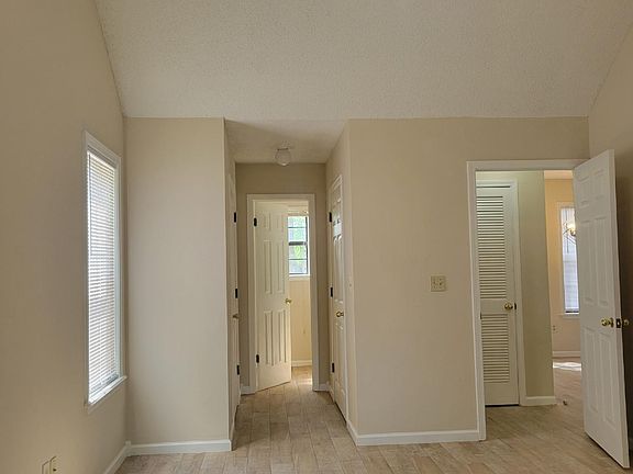 5th image of 4101 Kents Pl