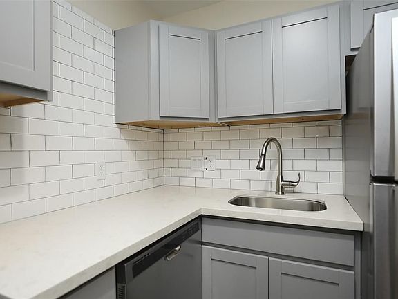 5th image of 5504 La Branch St APT 12