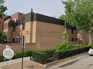 1201 W Belden Ave #1, Chicago, IL 60614