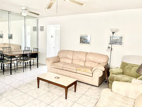 5th image of 2145 Pierce St APT 306