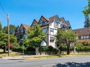 1246 Fairfield Rd #202, Victoria, BC V8V3B5