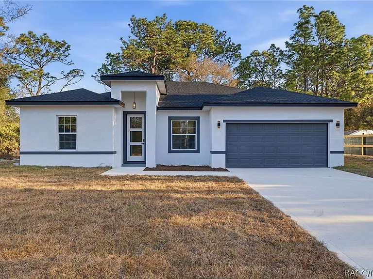 7047 N Lime Dr — Photo 3