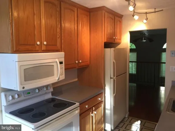 13613 Ambassador Dr #13613, Germantown, MD 20874