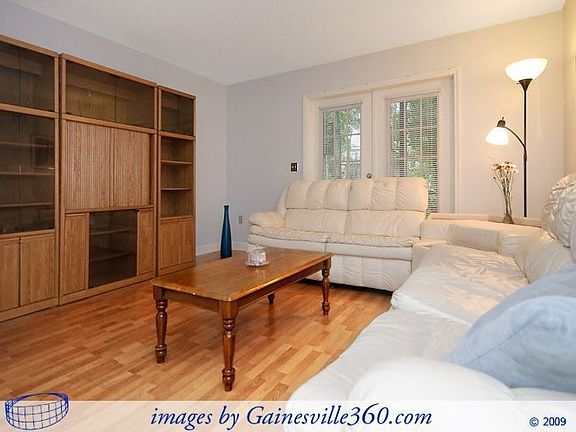 4th image of 1224 SW 16th Ave APT A