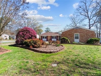 36 Magna Carta Dr, Newport News, VA, 23608