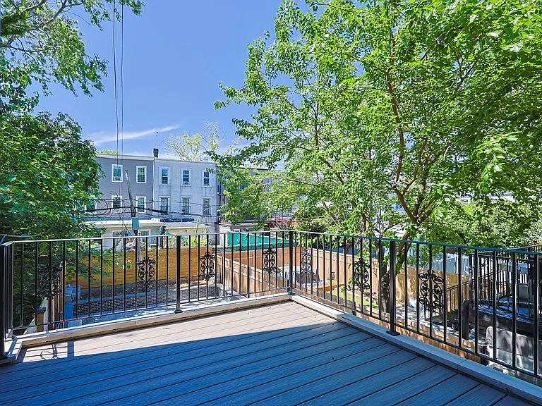 153 Weirfield St #B — Photo 39