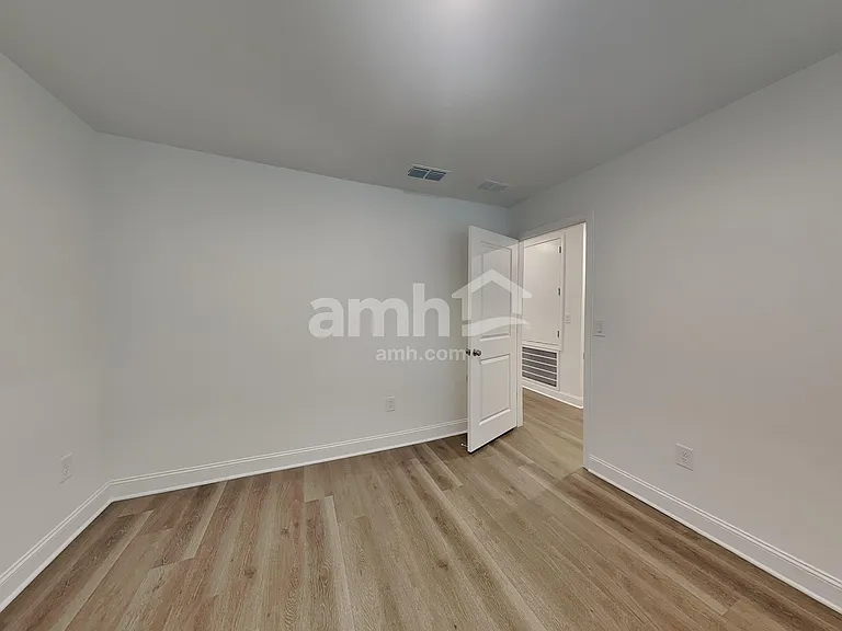 1488 Aquamarine Dr — Photo 13