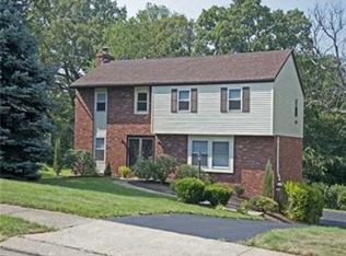 2540 Club House Dr, Wexford, PA