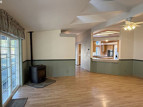 3rd image of 90750 Hill Rd