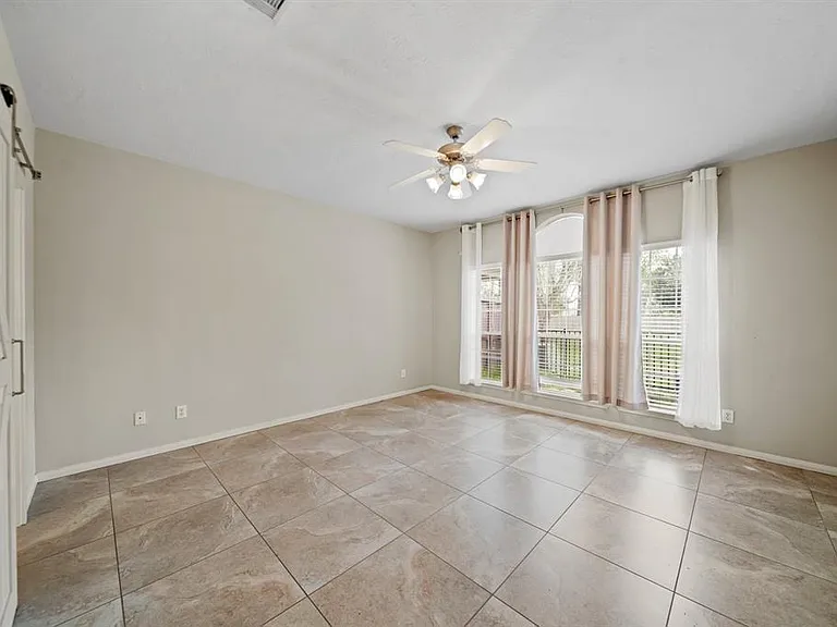1408 S Friendswood Dr #1102 — Photo 5