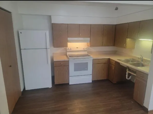 Pleasantville, 200 S Columbus St #3, Pleasantville, IA 50225