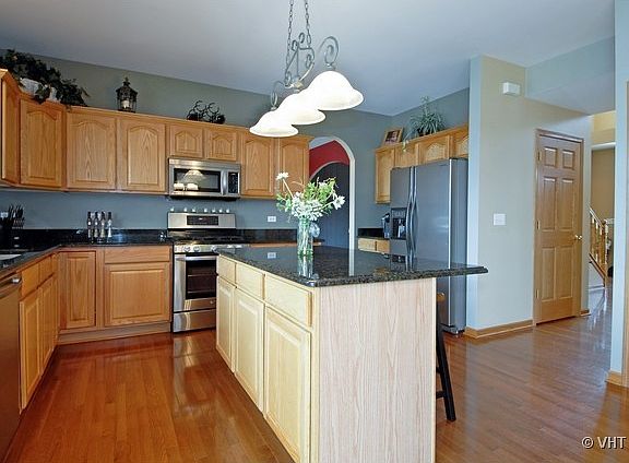 4th image of 12925 Meadow Ln