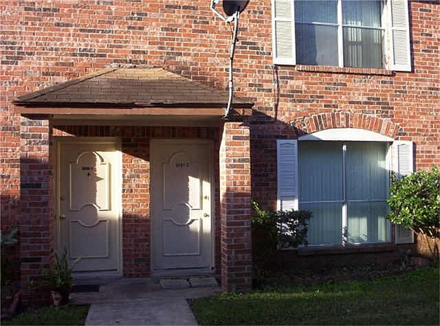 1st image of 2207 Bauer Dr #10