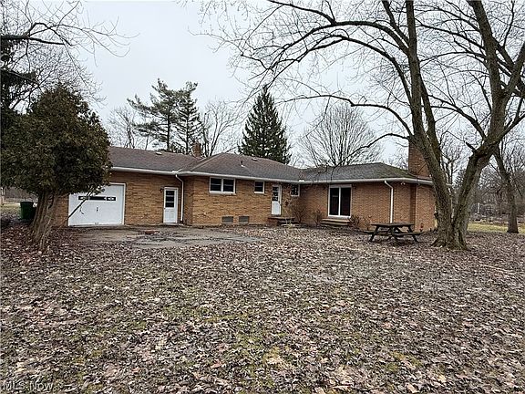 4th image of 682 Archer Rd