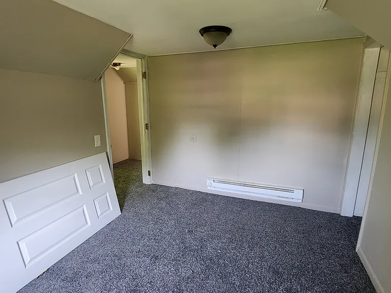 1016 Voorheis Rd — Photo 10