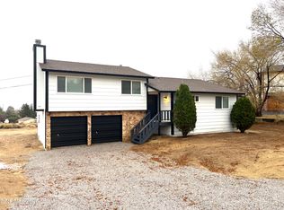 10350 Silver Spur Dr, Reno, NV 89508