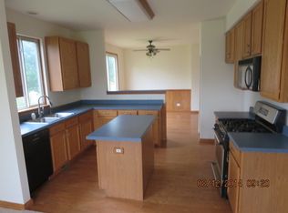 2449 Rosehall Ln, Aurora, IL 60503