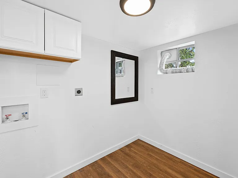 8004 E Broadway Ave — Photo 25