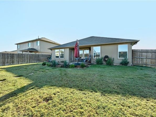 436 Musgrav, Kyle, TX 78640