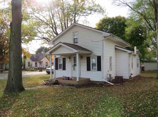 521 S 15th St, Goshen, IN 46528