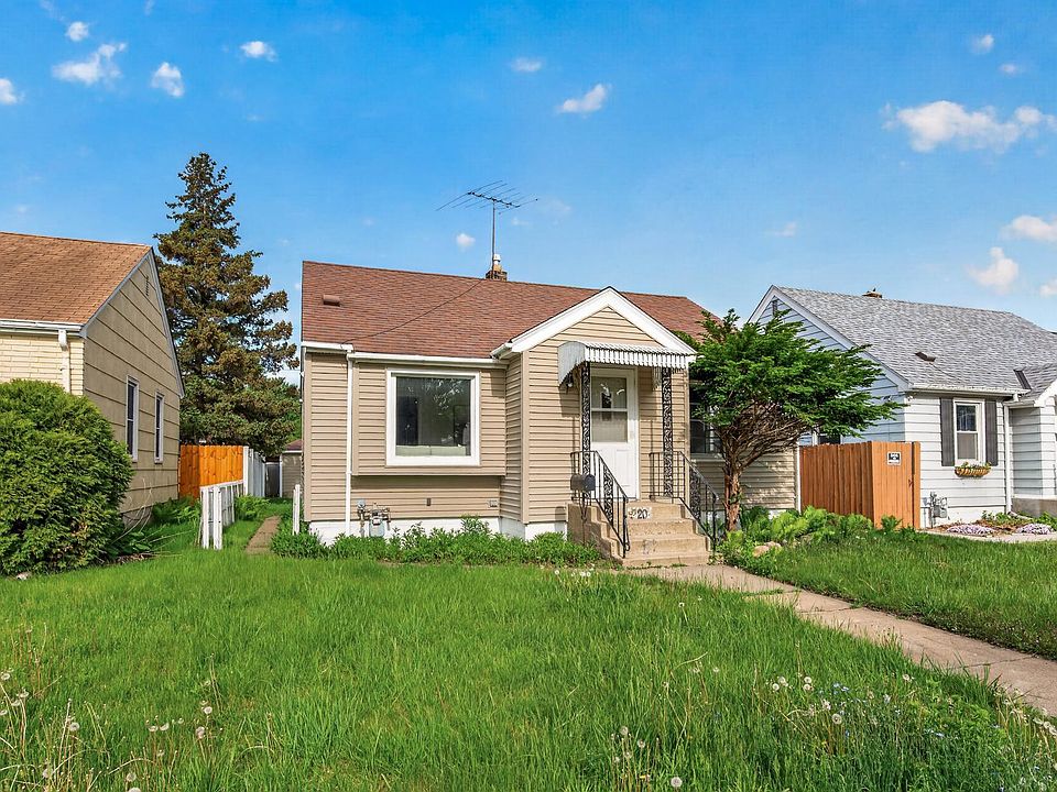 1st image of 520 7th Ave S