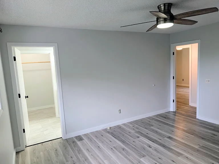 130 Hillside Dr — Photo 10