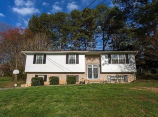 4645 George Ave NW, Cleveland, TN 37312