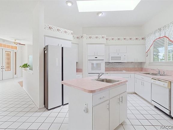2nd image of 904 N Hambletonian Dr