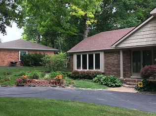 2349 Keylon Dr, West Bloomfield, MI 48324