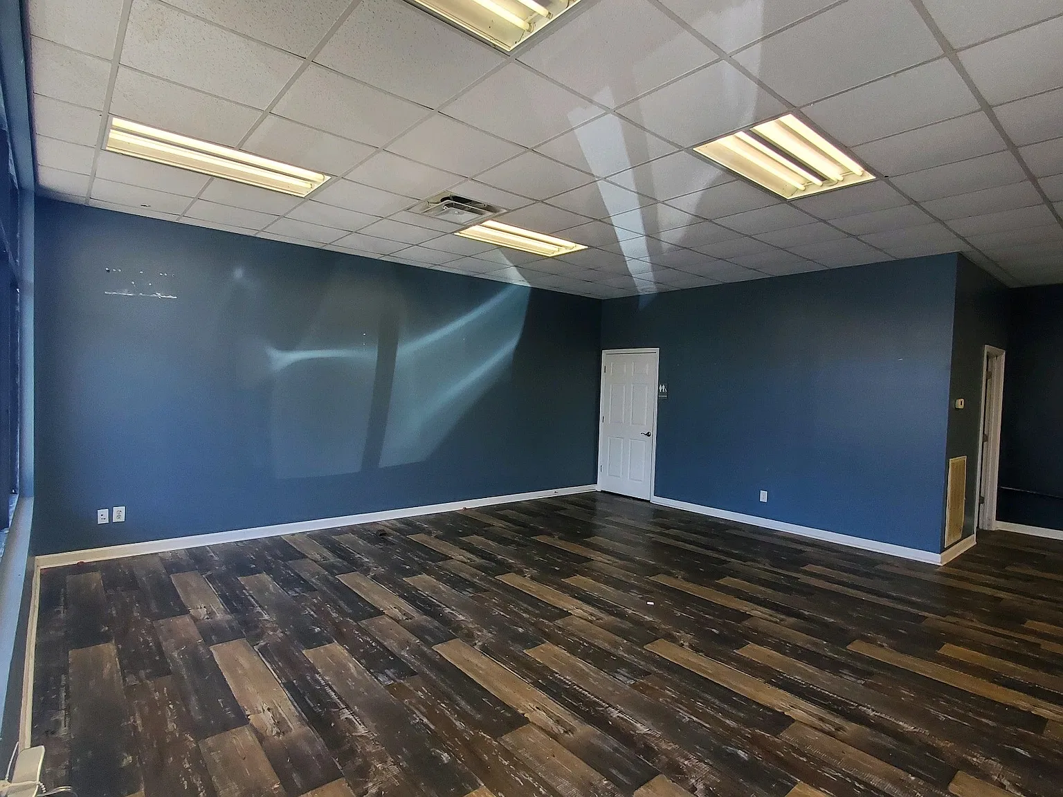 624 North Glenwood Avenue-Commercial - 3 — Photo 2