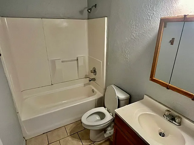 3400 Governor Harris Dr — Photo 10