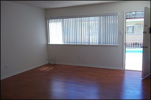 4th image of 5989 Lake Crest Way APT 26